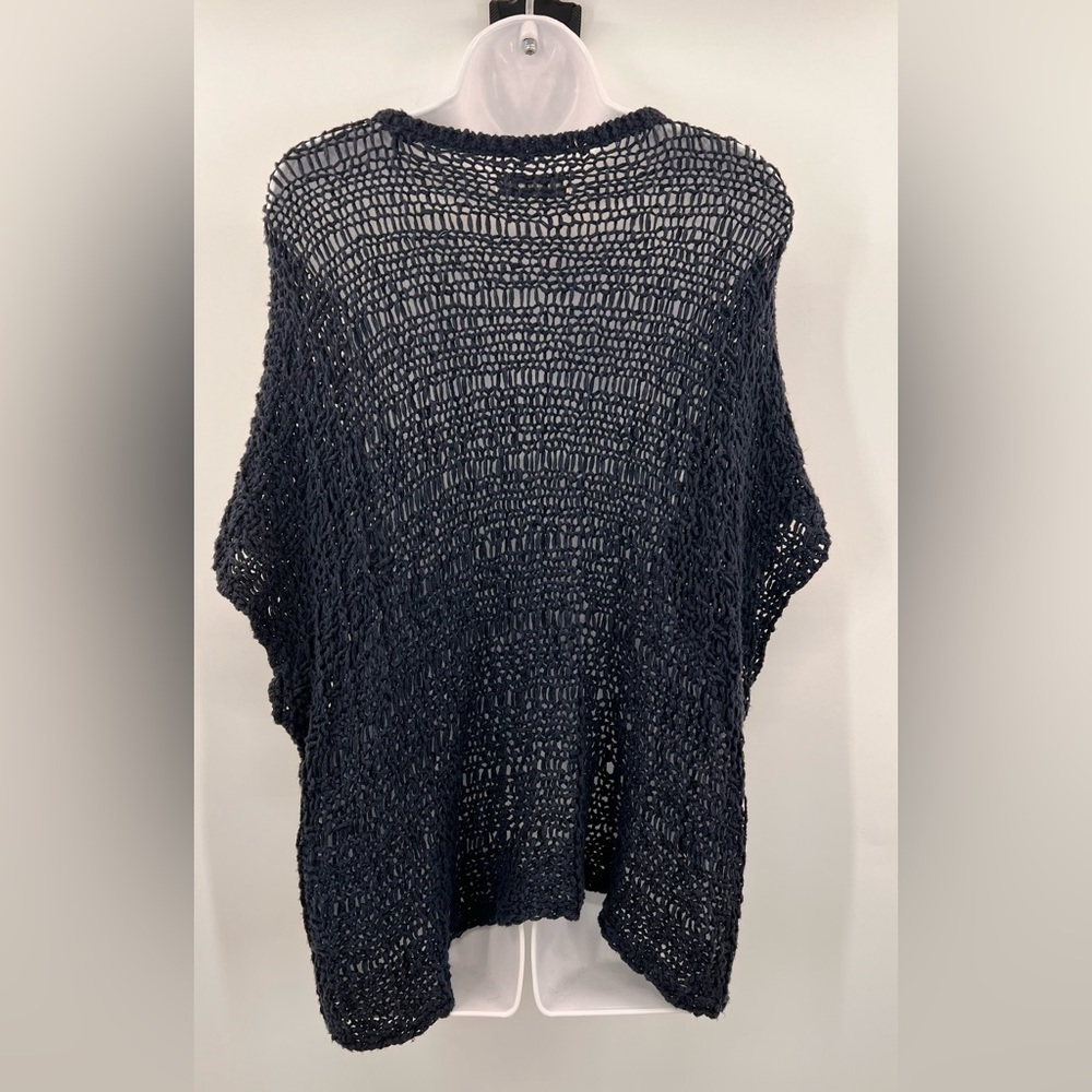 Abercrombie & Fitch sweater - Picture 3 of 3